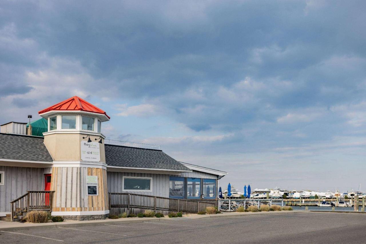 Super 8 By Wyndham Lindenhurst Dış mekan fotoğraf